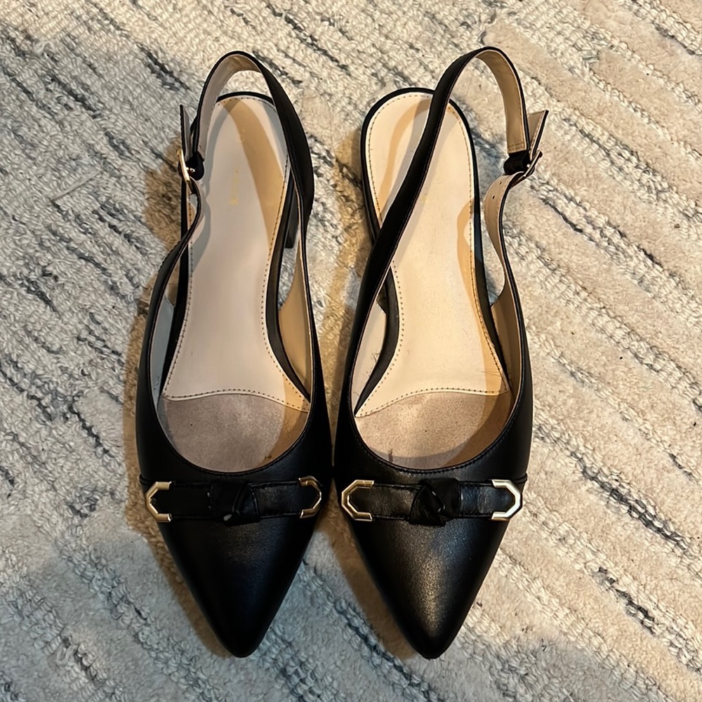 Cole Haan Black Flat Size 8.5